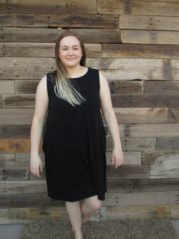 Sleeveless Black Midi Dress - Everyday Eden